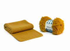 Feather 10PLY Yarn by Woollen House - Cream Golden 4210 Feather 10PLY Yarn by Woollen House - Cream Golden 4210