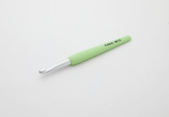 Waves Aluminium Single Ended Crochet Hooks with colorful soft feel handle 9.00mm (M) Pistachio Bliss Waves Aluminium Single Ended Crochet Hooks with colorful soft feel handle 9.00mm (M) Pistachio Bliss