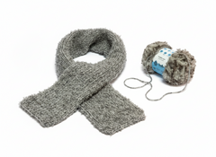 Feather 10PLY Yarn by Woollen House - DarkGrey & White 4213