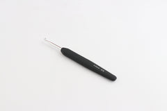 Silver Aluminium Single Ended Crochet Hook with black soft feel Handle 4.00 mm (G)