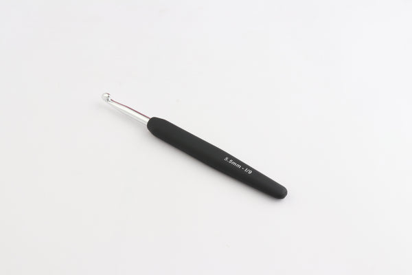 Silver Aluminium Single Ended Crochet Hook with black soft feel Handle 5.50 mm  (I)