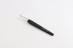 Silver Aluminium Single Ended Crochet Hook with black soft feel Handle 8.00 mm (L)