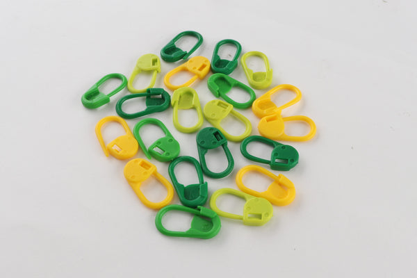 MIO Ring/Stitch Marker & Tapestry Neeedles (Plastics) Locking Stitch Marker (Pack of 30)