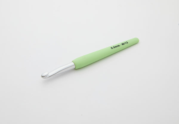 Waves Aluminium Single Ended Crochet Hooks with colorful soft feel handle 9.00mm (M) Pistachio Bliss