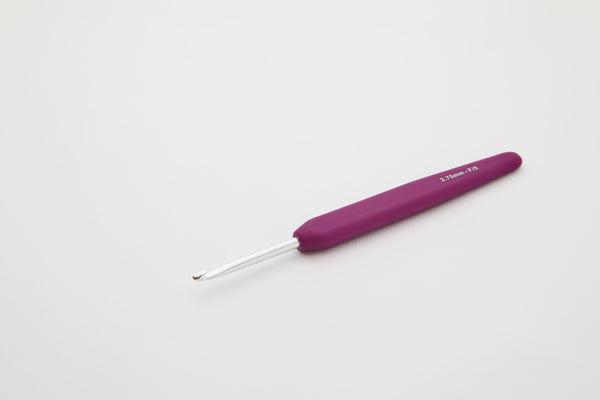Waves Aluminium Single Ended Crochet Hooks with colorful soft feel handle 3.75mm (F) Royal Plum
