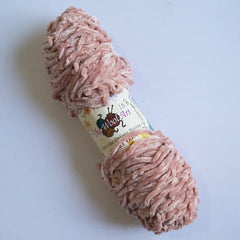 Velvet Yarn 25